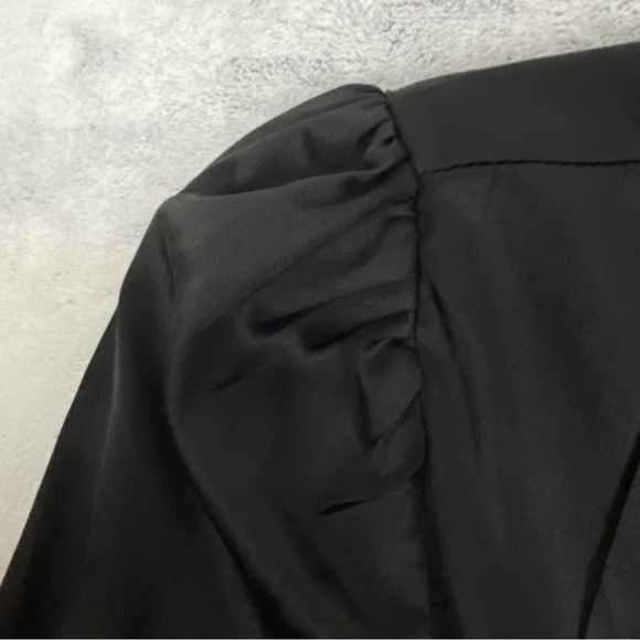 Shein Satin Top Sz Large Deep V-neck Long Sleeve Lace Trim Black - Picture 3 of 11